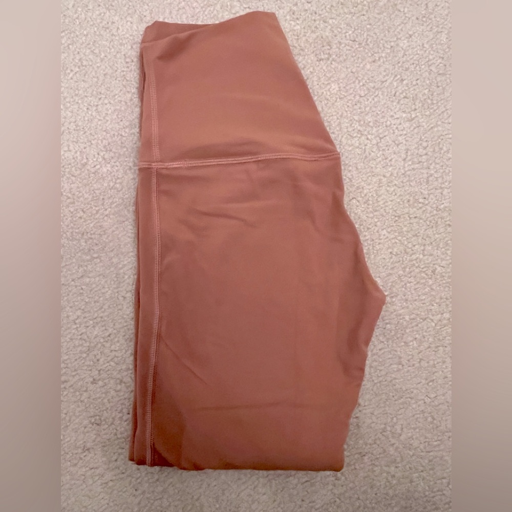 Lululemon Align high rise crop 23